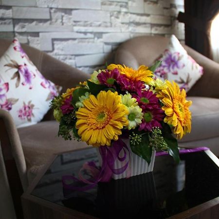 Hotel Life Room Istanbul Bagian luar foto