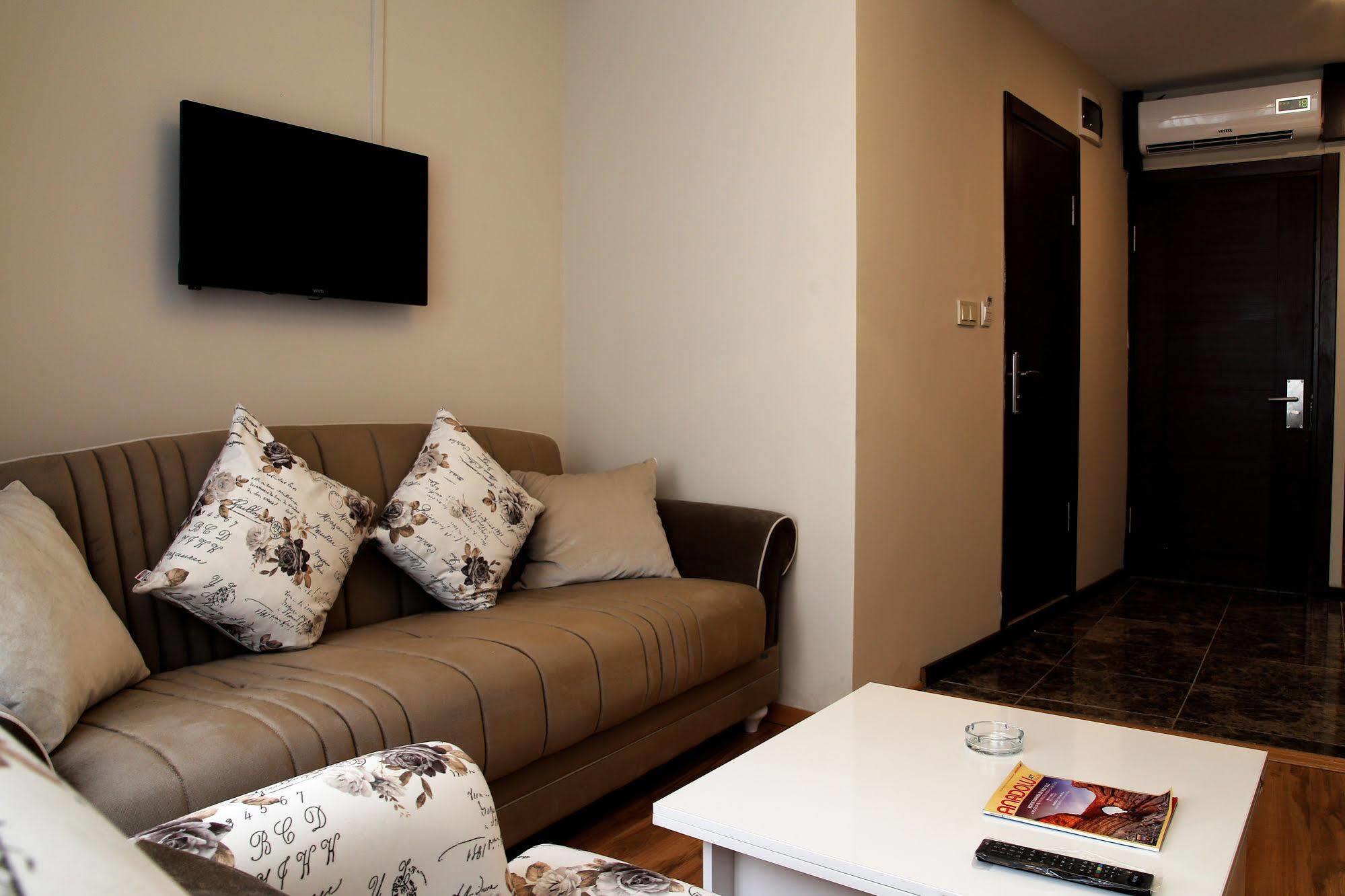 Hotel Life Room Istanbul Bagian luar foto